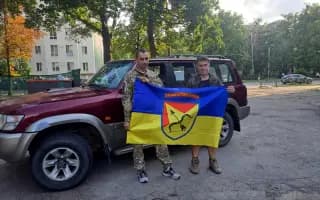 Autá pre ľudí v Ukrajine – pomôžme humanitárnym centrám aj vojakom